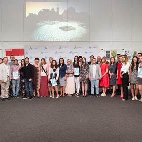 s-10_280x280_crop_478b24840a