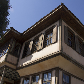 img-6446_280x280_crop_478b24840a