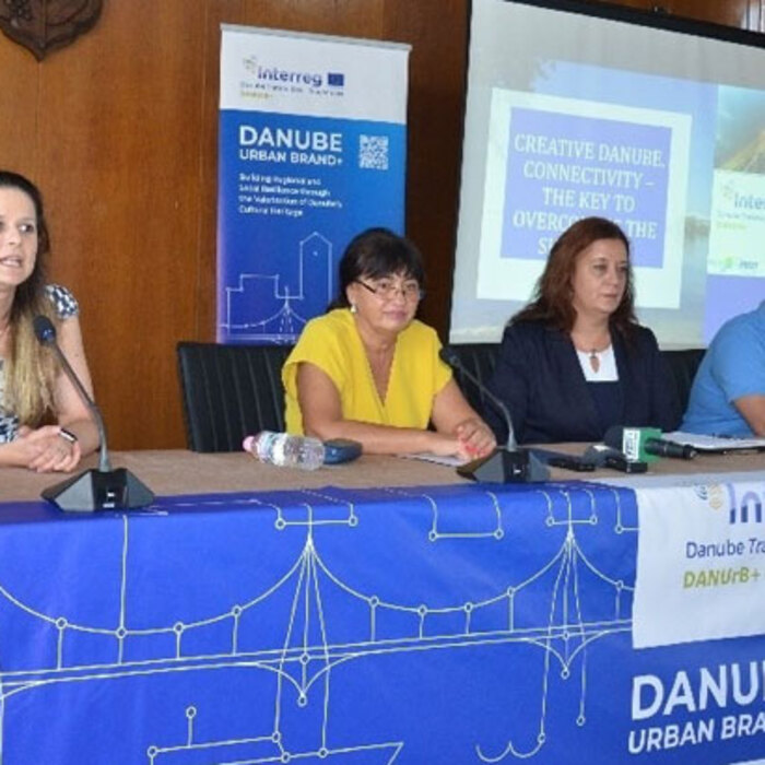 dunav_700x700_crop_478b24840a