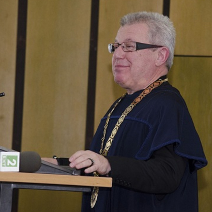 daniel-libeskind-nbu_700x700_crop_478b24840a