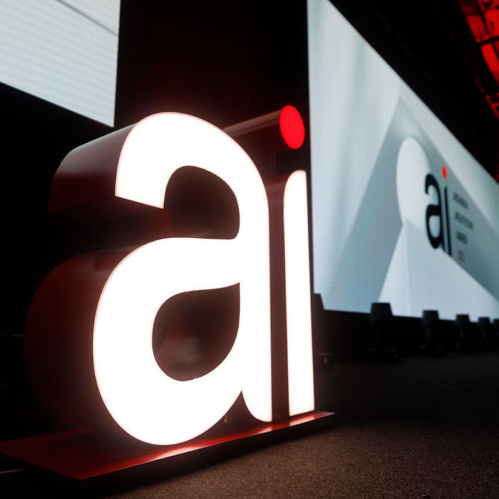 arch1_700x700_crop_478b24840a