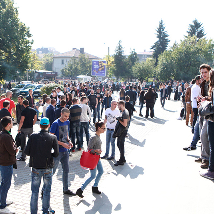 mainar-programi-1679_700x700_crop_478b24840a