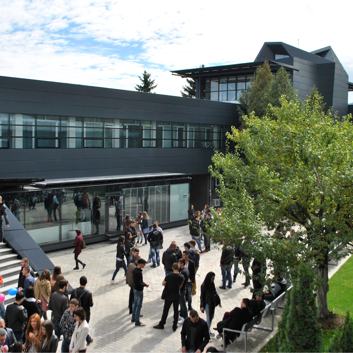 nbu2015-1_700x700_crop_478b24840a